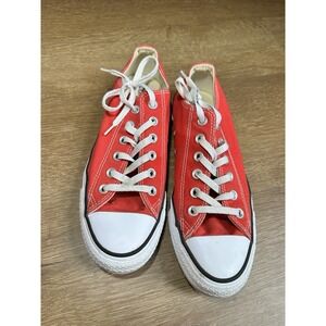 Converse Chuck Taylor All Star Low Top Sneakers Red Canvas Men's 7 Women's 9